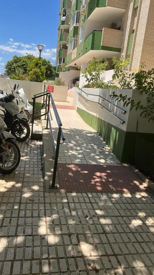 Apartmán Piso 110M² En El Palo Con Parking Cerca De La Playa Màlaga Exteriér fotografie