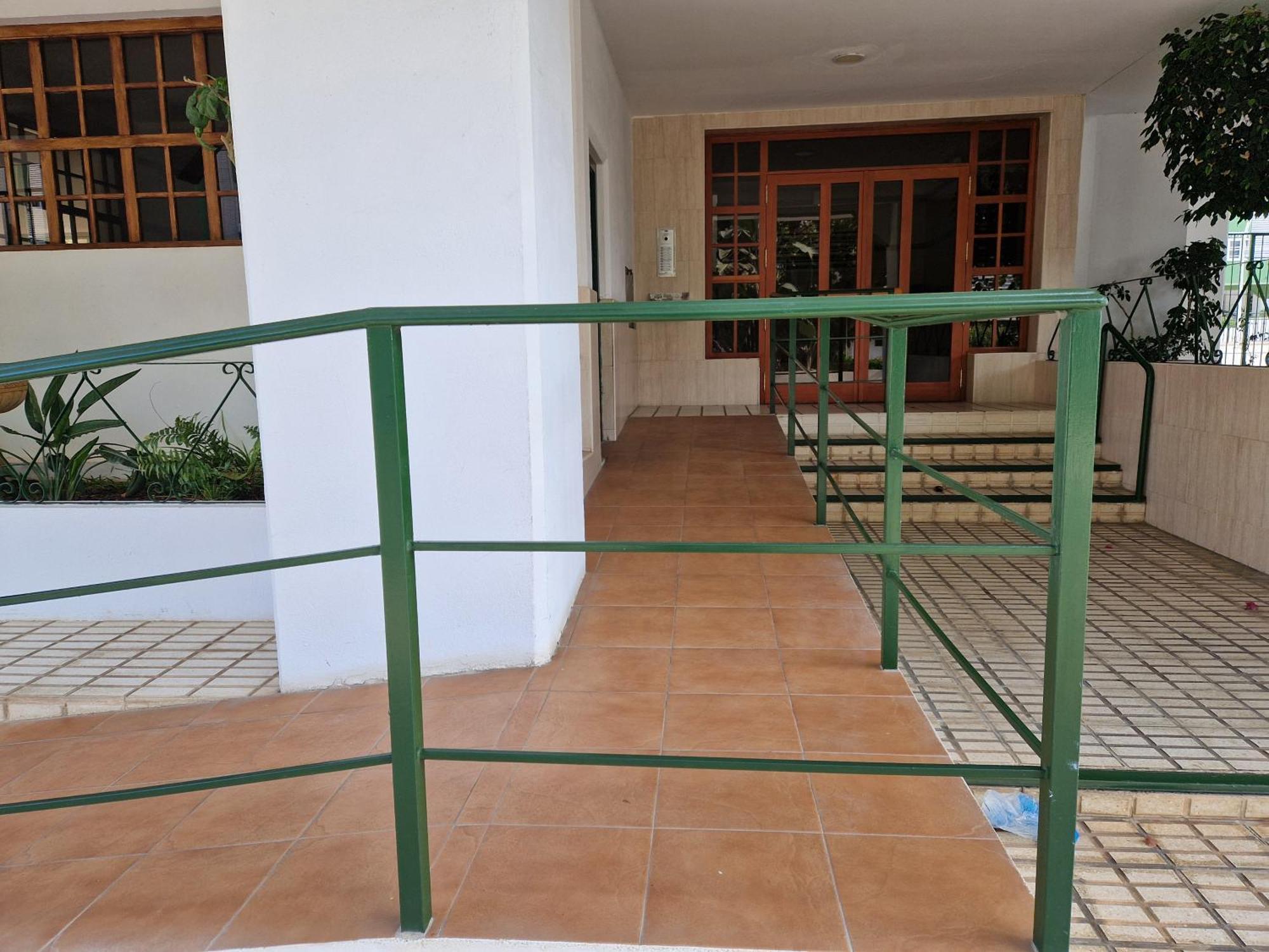 Apartmán Piso 110M² En El Palo Con Parking Cerca De La Playa Màlaga Exteriér fotografie